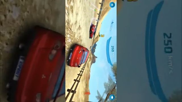 Играю в гонки