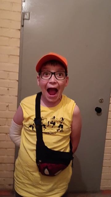 я рыгаю😂😂😂😂😂😂😂😂😂😂 смотреть онлайн