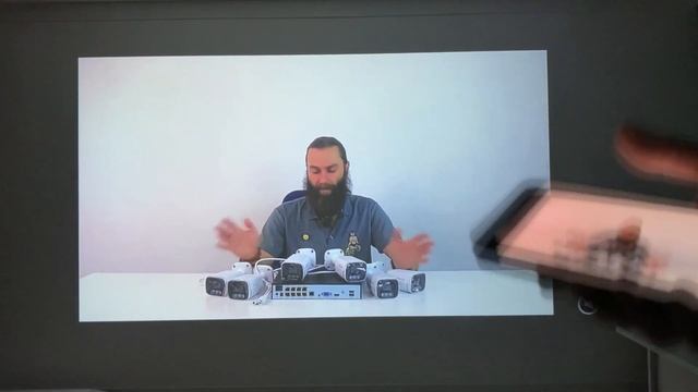 НЕДОРОГОЙ ЯРКИЙ ПРОЕКТОР BYINTEK LOVE U14 смотреть онлайн