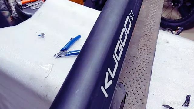 Kugoo S1 не включается