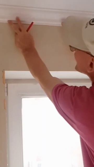 Урок для новичков. Монтаж Потолочного плинтуса.