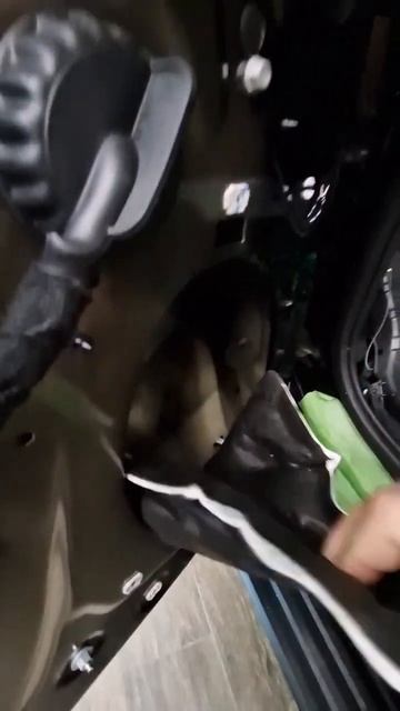 Cadillac Escalade #шумоизоляция #авто #звукоизоляция #вибродем смотреть онлайн