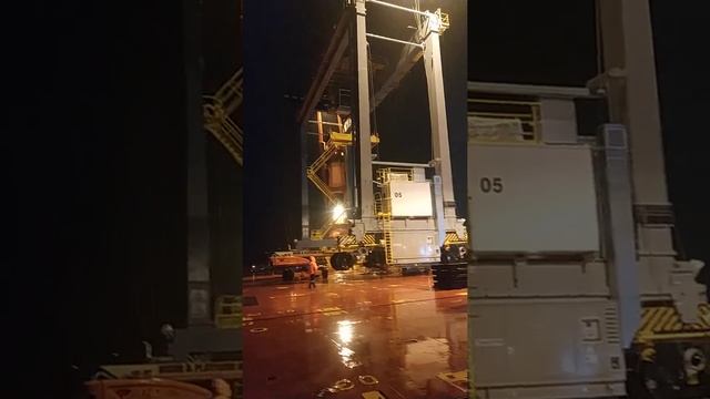 Погрузка на судно RTG Crane двумя кранами/хевилифт/Loading RTG Crane Heavylift -Both Cranes. PART 3