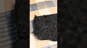 Термо-шумоизоляция декоративной крышки двигателя Jaguar