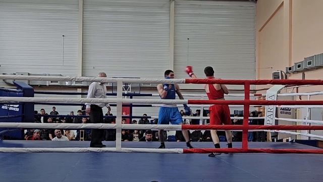Бокс Громила Хаджимурад Первенство Дагестана 19 - 22 г . 2 смотреть онлайн