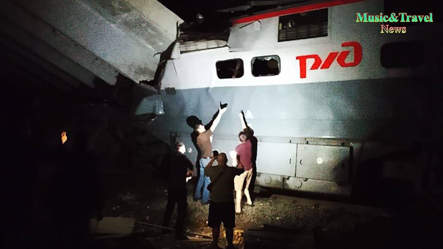 Крушение пассажирского поезда в Брянской области смотреть онлайн