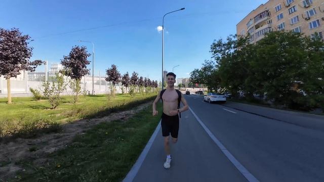 Ежедневная беговая тренировка в Москве || Готовимся побеждать на балтийском трейле "Белые ночи" :) смотреть онлайн