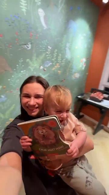 Как вам детская? Когда увидели обои, сразу представила смотреть онлайн