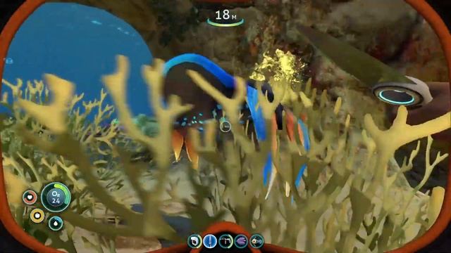 НАШЕЛ КАПСУЛУ НА ДНЕ ОКЕАНА! | SUBNAUTICA #2