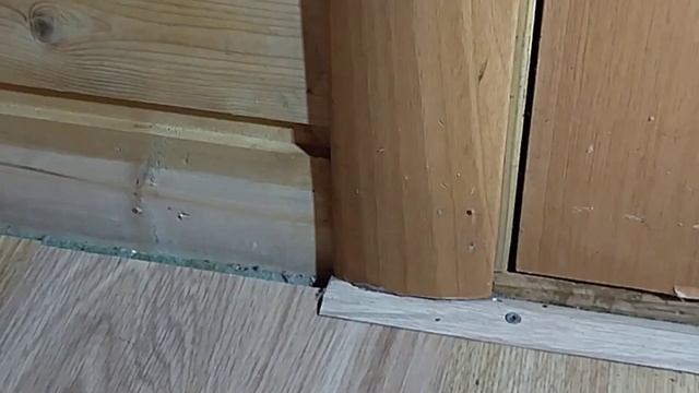 Стык плинтуса с наличником. Как стыковать плинтус с на смотреть онлайн