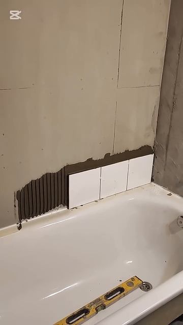 Укладка плитки в ванной комнате. Откуда начать укладк? смотреть онлайн