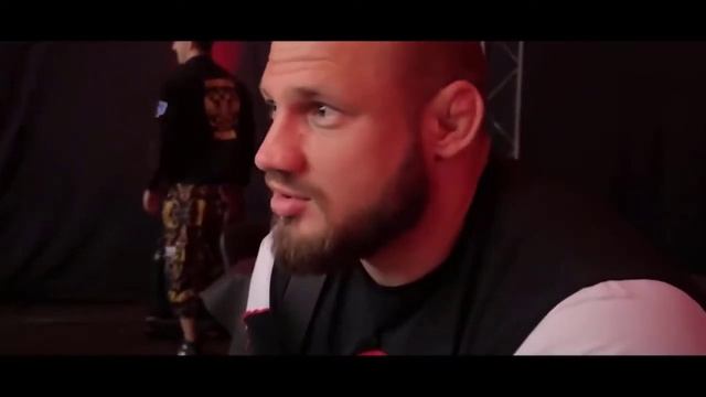 ПЕРС вызвал Петра Яна на бой в UFC / 66 кг смотреть онлайн