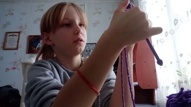 Видео для начинающих вязать спицами.☺️ 2 часть будет на 20 лайков смотреть онлайн