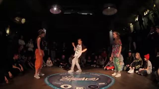 GENESIS BATTLE HIP-HOP KIDS БРИ/ Полина Kidzpoint/ Nika Dance