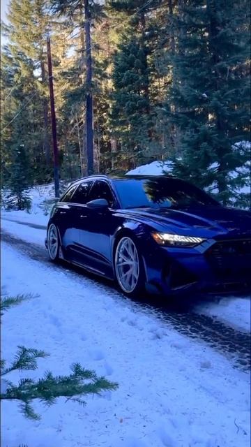 Audi RS6: идеальное сочетании эстетики и мощности смотреть онлайн