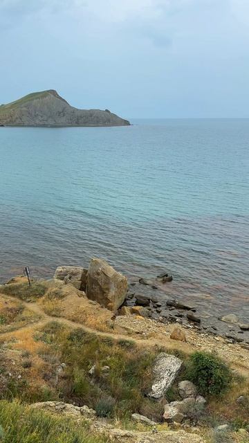 Вид на пляж в Орджоникидзе Крым. Отдых в Крыму #орджоникидзе #орджоникидзекрым #пляжикрыма смотреть онлайн