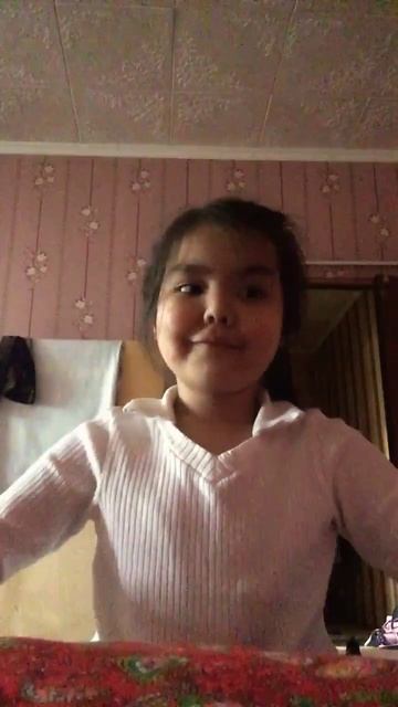 Обезьяна. Чи-чи-чи продавала кирпичи￼