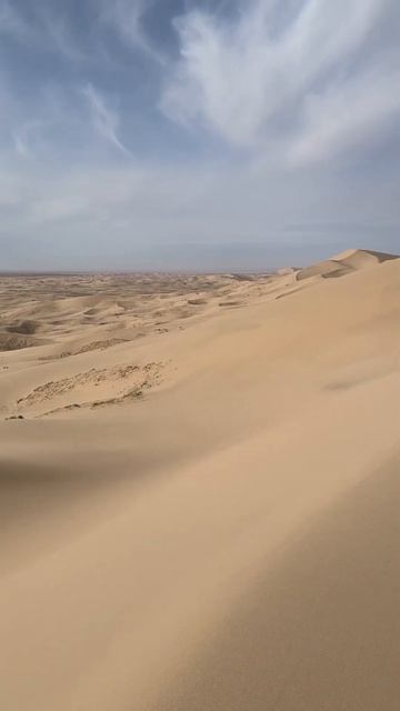 Монгольская Дюна, пески Хонгорын Элс смотреть онлайн