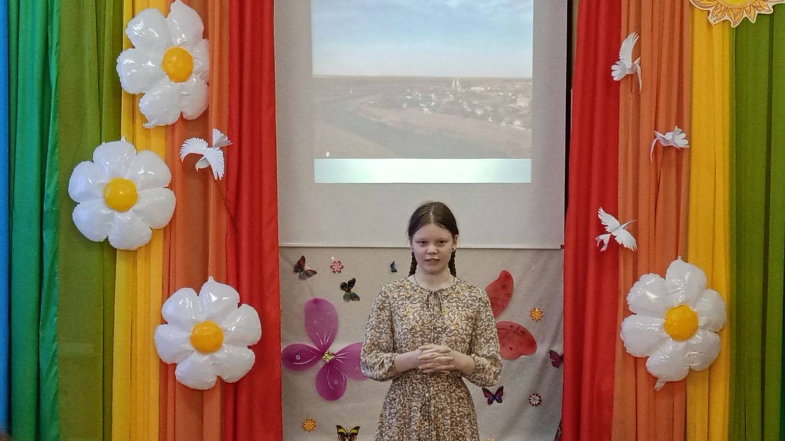 "Дети России за мир на Земле!", посвященного Дню защиты детей. смотреть онлайн
