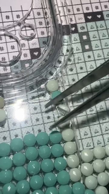 СДЕЛАЛА АЛМАЗНЫЙ ЧЕХОЛ *часть 2* 🤯🧩 смотреть онлайн