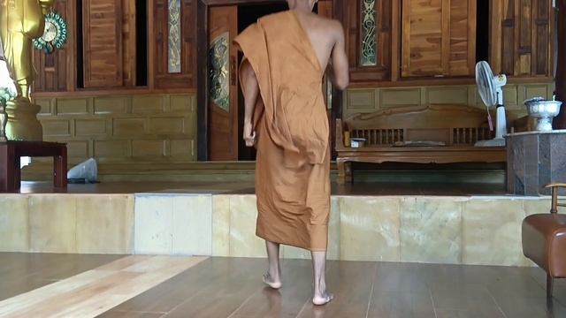 Как из нас всё вытряхивают. Таиланд например смотреть онлайн