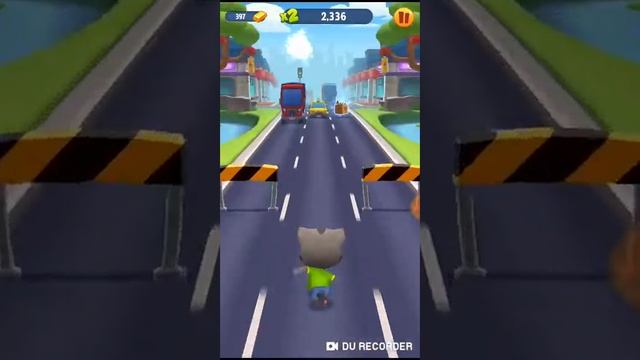 Том бег за золотом