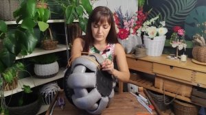 Тыква из ротанга.