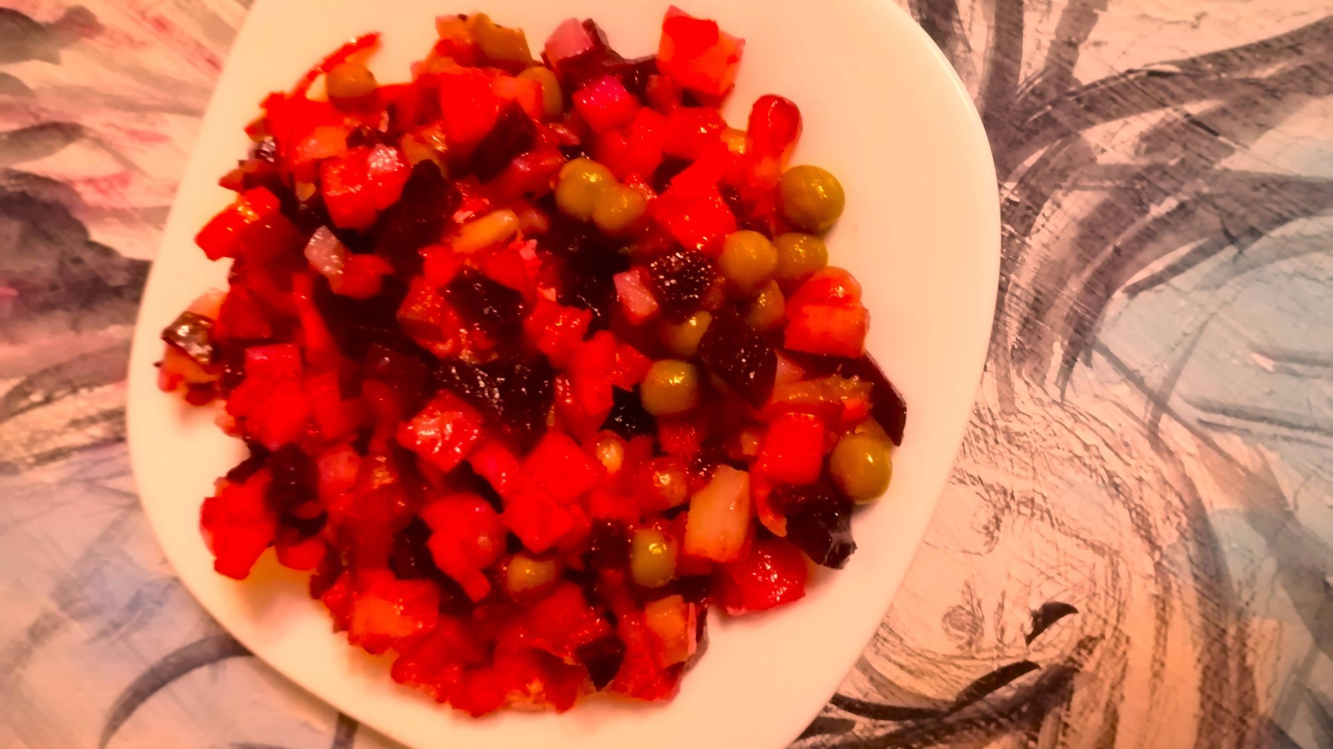 Разноцветный винегрет с гранатом смотреть онлайн