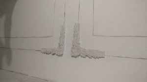 монтаж гипсовых молдинги, (лепнина)