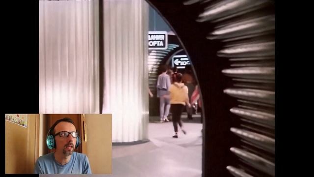 "Гостья из будущего": внимательно смотрим ВТОРУЮ серию смотреть онлайн