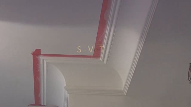 Как состыковать два разных цвета краски на стене или п