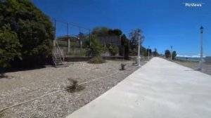 Абхазия набережная Гудауты сегодня 2 июня 2025. Обстановка на пляже море и погода