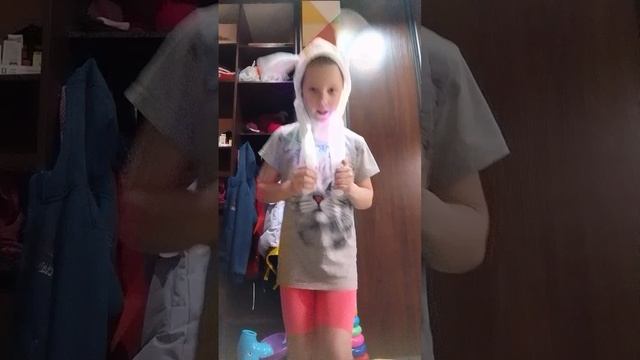 зайчик🐰 смотреть онлайн