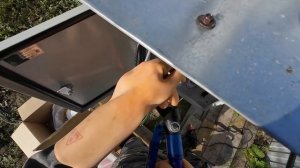 Опрессовка сип кабеля  под напряжением наконечниками