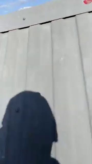 Толстый слой цемента на крышах образовался за 12 лет су смотреть онлайн