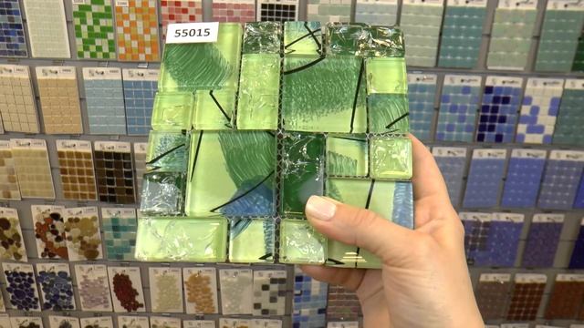 Зеленая стеклянная мозаика с эффектом битого стекла смотреть онлайн