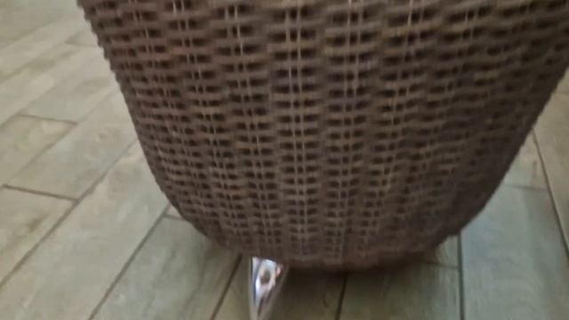 Барный; журнальный столик из ротанга смотреть онлайн