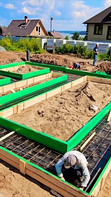 14. #Монтаж опалубки для подошвы Т-образного ленточного смотреть онлайн