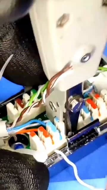 Простое, удобное и надёжное соединение витой пары смотреть онлайн