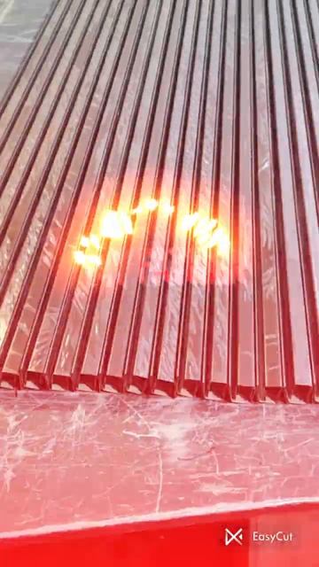 Профнастил под дерево. смотреть онлайн