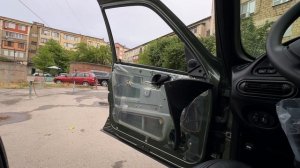 Заменил бархотки на ниве тревел. Внутренние уплотните