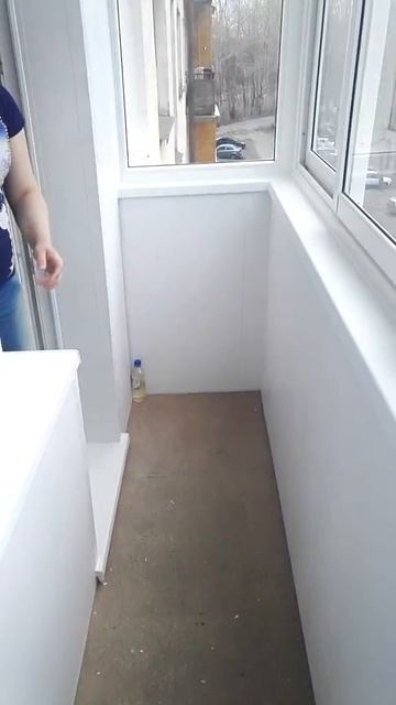 Балкон под ключ с раздвижным остеклением, зашивка пол? смотреть онлайн