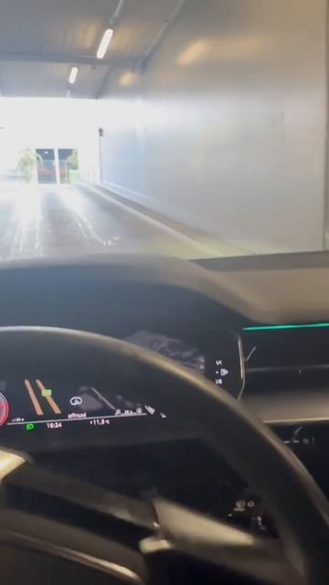 Ауди А8 д5 как вам интерьер ?