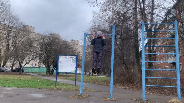 Кросс-тренинг для бегунов на длинные дистанции || Подтягивания на высокой перекладине :) смотреть онлайн