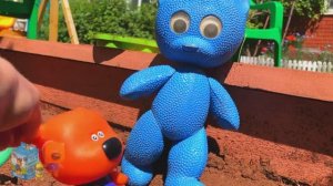 Мультики с игрушками Ми-ми-мишки для детей. Как Тучка и Кеша из мультфильма спасают новую игрушку.