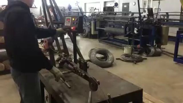 Намотка проволоки в маленькие бухты. Оборудование. Си? смотреть онлайн