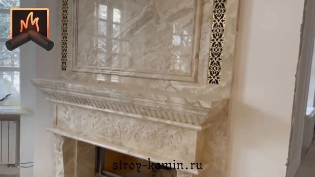 Большой мраморный камин классического стиля с дровяной топкой Астов ПС 15057