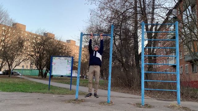 Кросс-тренинг для бегунов на длинные дистанции || Подтягивания на высокой перекладине :) смотреть онлайн