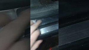 Как снять накладки с порогов ауди а6 с5