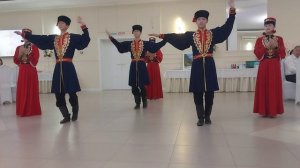 Танцы Калмыкии. Народный ансамбль «Байр». Яшкуль
